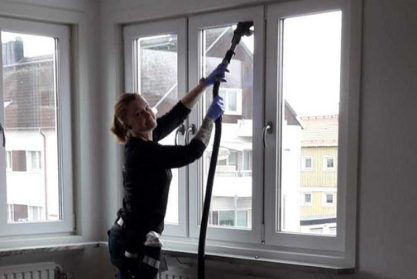 TT Service utför storstädning av fönster och ytor